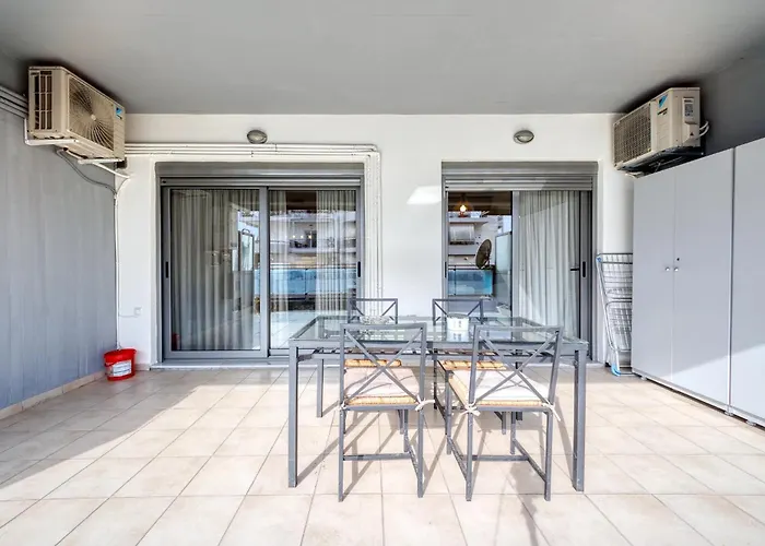 Apartamento Thano's House 2 With Private Parking