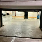 Thano's House 2 With Private Parking Apartmán