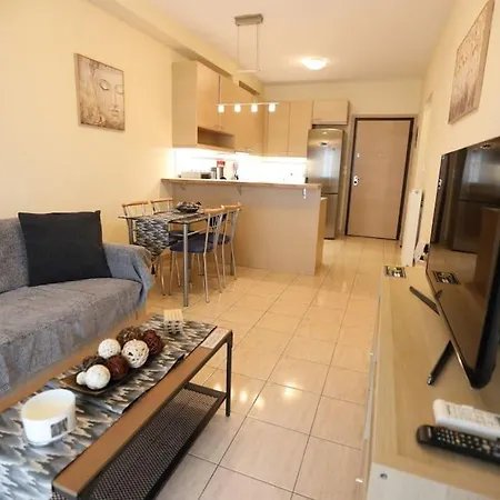 Thano's House 2 With Private Parking *