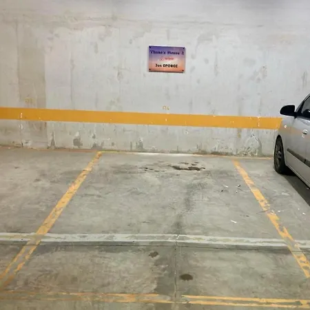 Thano's House 2 With Private Parking * ヴォロス