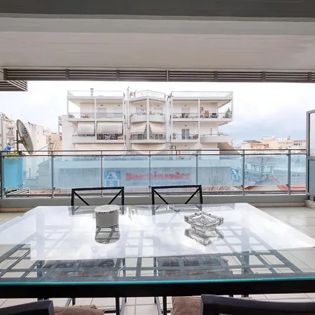 Διαμέρισμα Thano's House 2 With Private Parking
