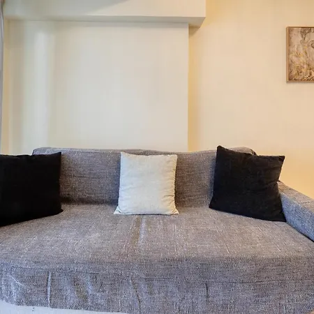 アパート Thano's House 2 With Private Parking